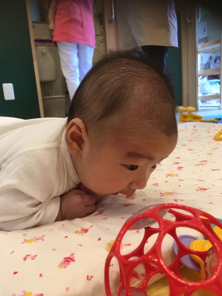 ともみ先生のハッピー子育てライフ第２２回「神の前流あごを育てる正しい母乳育児」
